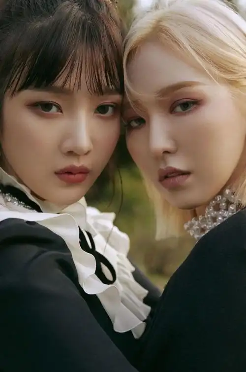 南韩第一神颜irene竟变人格分裂原来是