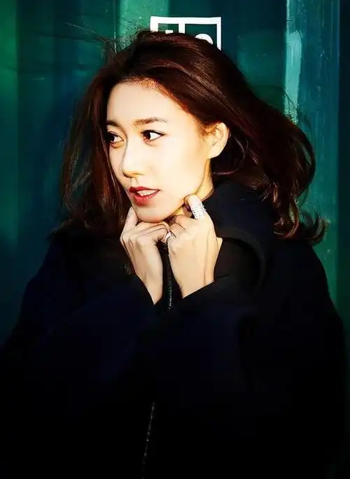 回顾演员高露我这辈子正确的决定就是为普通丈夫生下一儿一女