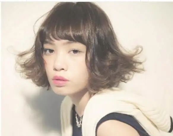 外翻中短发怎么打理五款外翻中短发告诉你答案