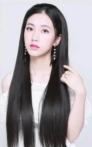 2022年女学生适合的长直发发型图片