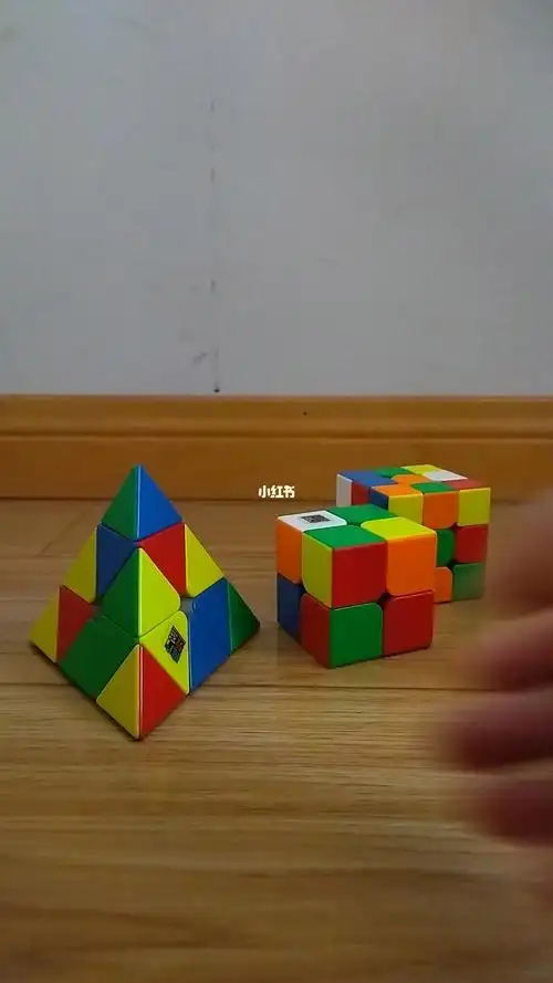学习魔方两天了能拼金字塔二三阶魔方