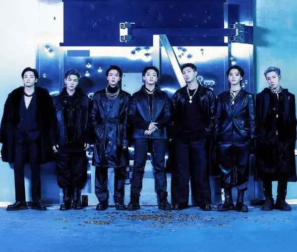 韩国人气男团防弹少年团(bts)的经纪公司bighit music今天宣布成员的