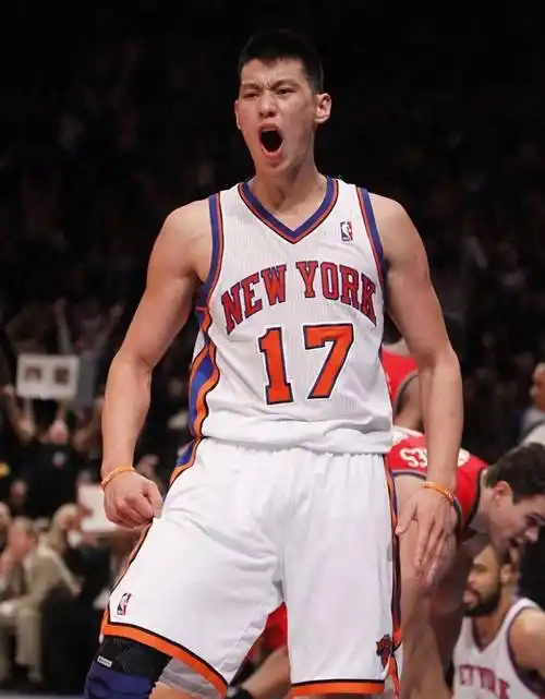 分卫:林书豪身高2.