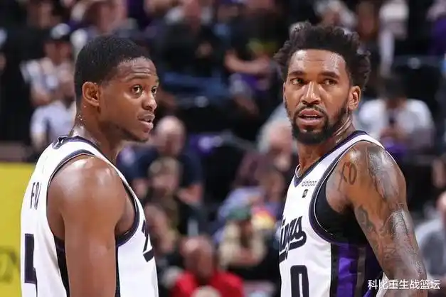 福克斯尝试转型,这样打球,更有利于国王队,数据太惊喜|蒙克|米切尔|犹