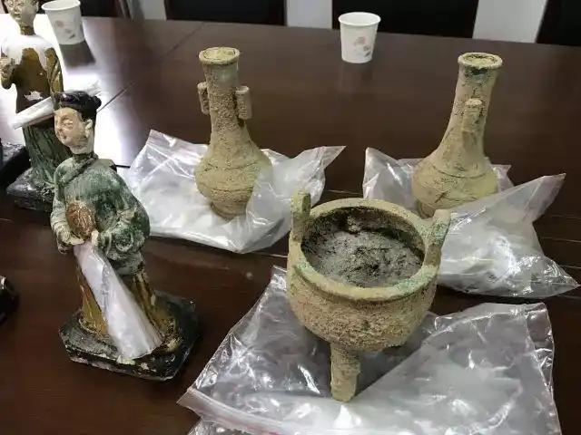 遵义又发现五座土司墓葬,陪葬品精致程度令考古队员惊叹!