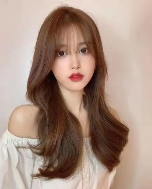 1,长脸女生想剪头,这4款发型才显气质更时髦,也是2021流行款