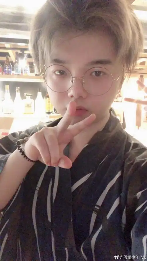 艾辰错位时空音频怪物河图排骨教主 和徐良李常超扇子舞 长安姑娘楼下