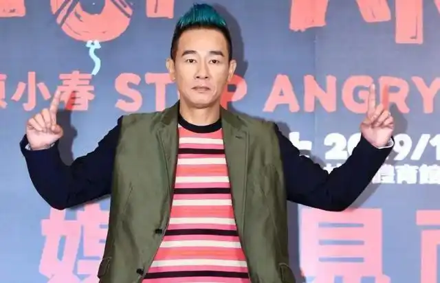 陈小春签约直播带货,4场仅挣5000元,退41万元出场费