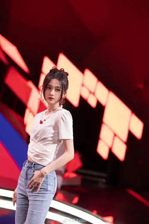 今夜的kpl赛场,又会是谁心碎呢711592解说灵儿超话#kpl