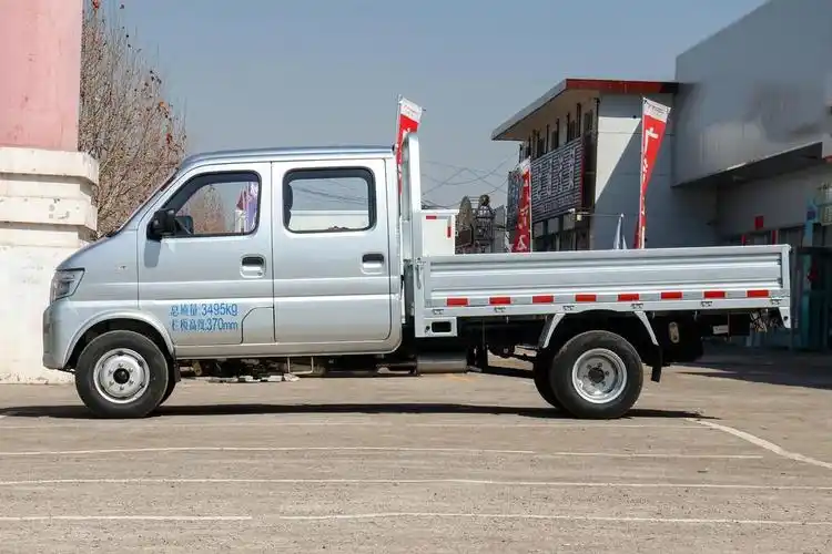 长安双排车后当板多少钱长安小货车双排座多少钱