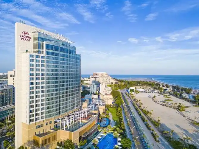 经典的全景式海景酒店-北海银滩皇冠假日酒店◎缦田·旅拍民宿·圣托