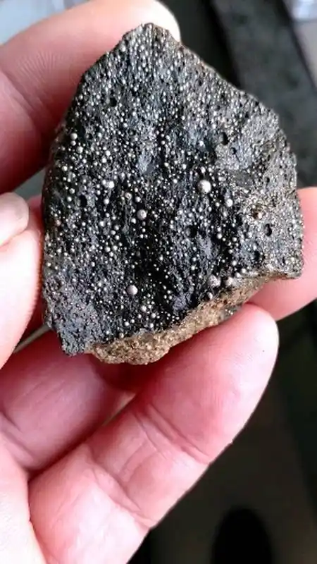 收藏最稀有的金属球粒陨石分享非卖品