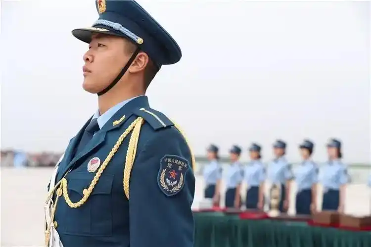 空军|微信|飞行表演队_新浪新闻