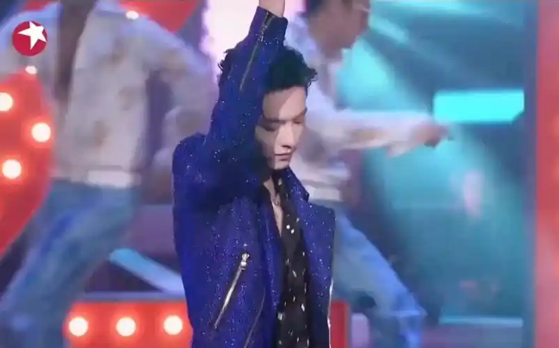 肖战先生唱过的歌|最让我惊艳的是这首|恼人的秋风