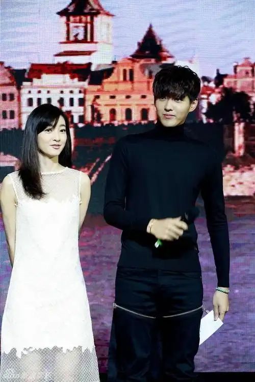 徐静蕾新片关机盛赞吴亦凡演技:他会是未来巨星(组图)