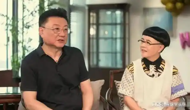 王宁和金龟子:反差最大的央视夫妻,结婚三十多年依旧甜甜蜜蜜