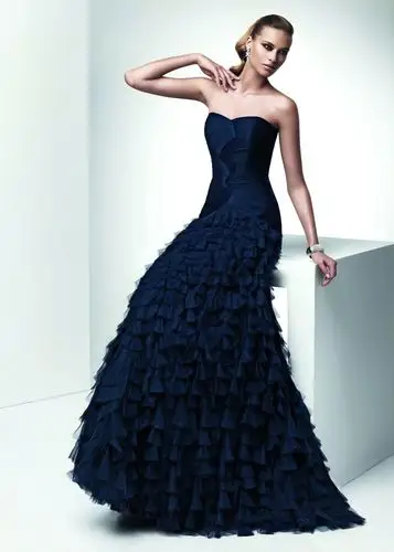 中西合璧婚纱礼服 珠海非常婚礼蒂芬妮嫁衣馆为你打造最炫民族风