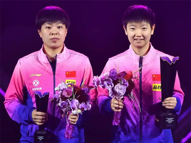 乒乓球——wtt新乡冠军赛:孙颖莎女单夺冠|乒乓球_新浪财经_新浪网