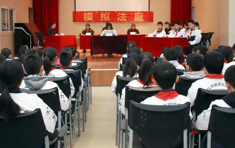苏州市平江实验学校分校"校园模拟法庭"开庭