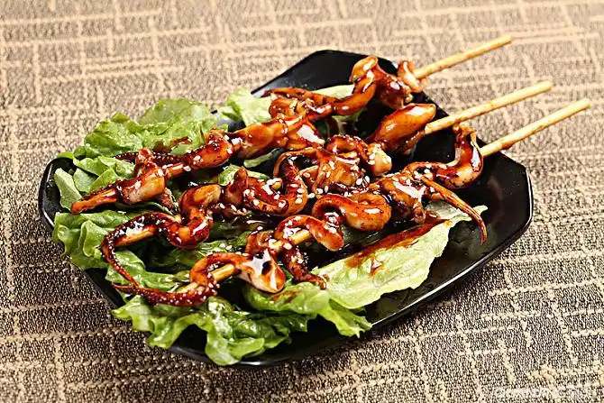 烤鱿鱼串图片_图片大全