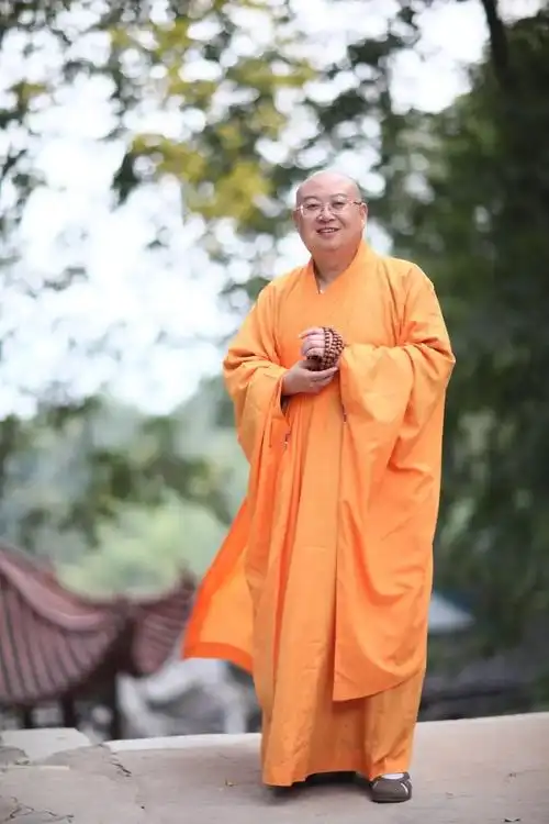 不惊不怖不畏 | 正慈法师:这次的"闭关"是为了迎接春暖花开