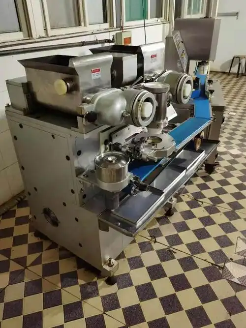 馅中馅月饼机月饼包馅机月饼成型