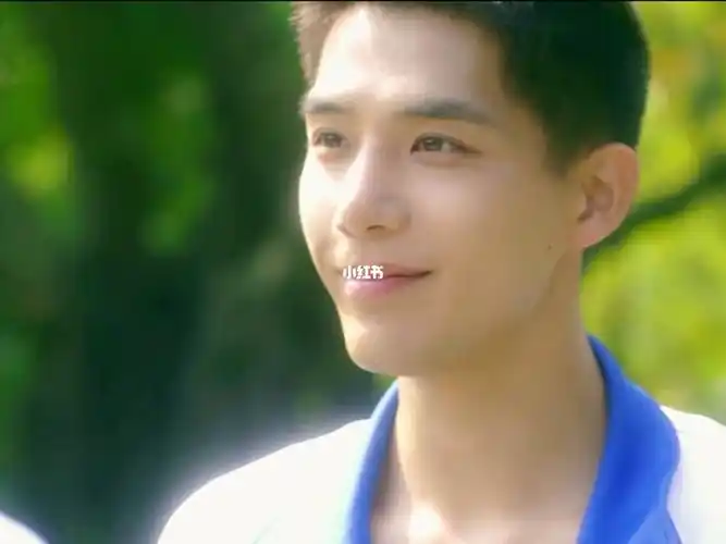 王安宇好适合寸头