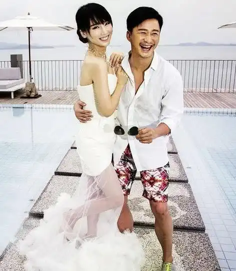 吴京结婚7周年纪念日一张照片暗示多层意思看出两人真实感情