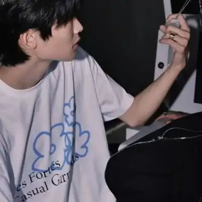 男生撩妹适合用的头像帅气 超酷男生真人个性微信头像图片