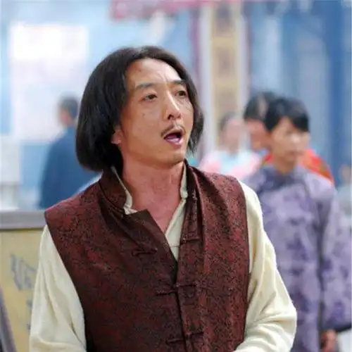 七仙女里的"扫把星",打狗棍里的"耗子叔叔",如今成不老男神