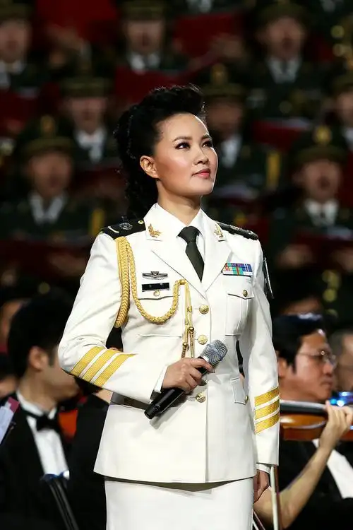 歌手雷佳 - 作品交流 - 佳友在线摄影网