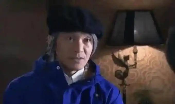 周星驰一生中最珍贵影像, 从第3张开始, 星爷的笑容越来越淡了_时候