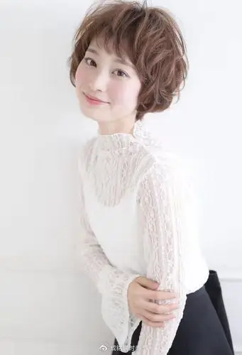 圆脸微胖适合什么样的发型三种短发显脸小又减龄好打理又时尚