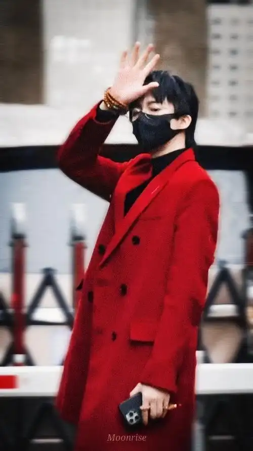 刘宇宁新年红大衣##春晚第四次联排明星阵容