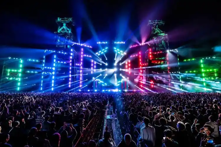 杭州风暴电音节:三万人狂欢,揭秘顶级电音盛宴的幕后奇迹