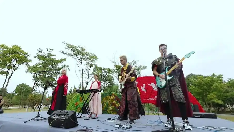 乐队片段东台西溪国潮文化节