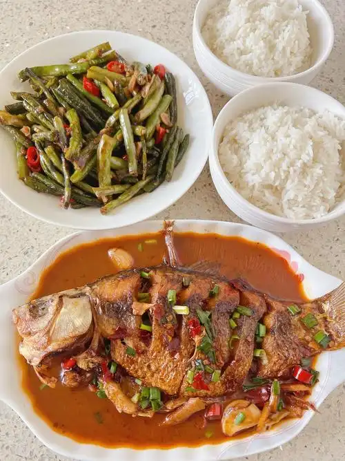 我和儿子的12元午饭