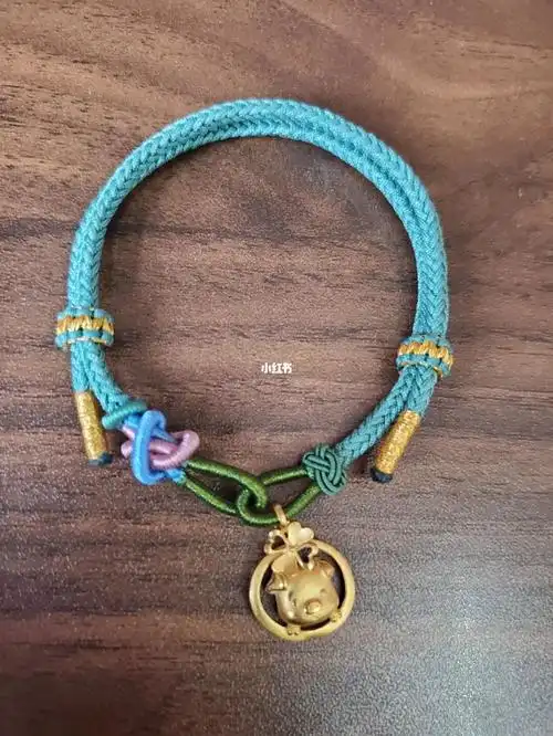 给猪宝宝和猪姐姐编的手绳感谢小红书