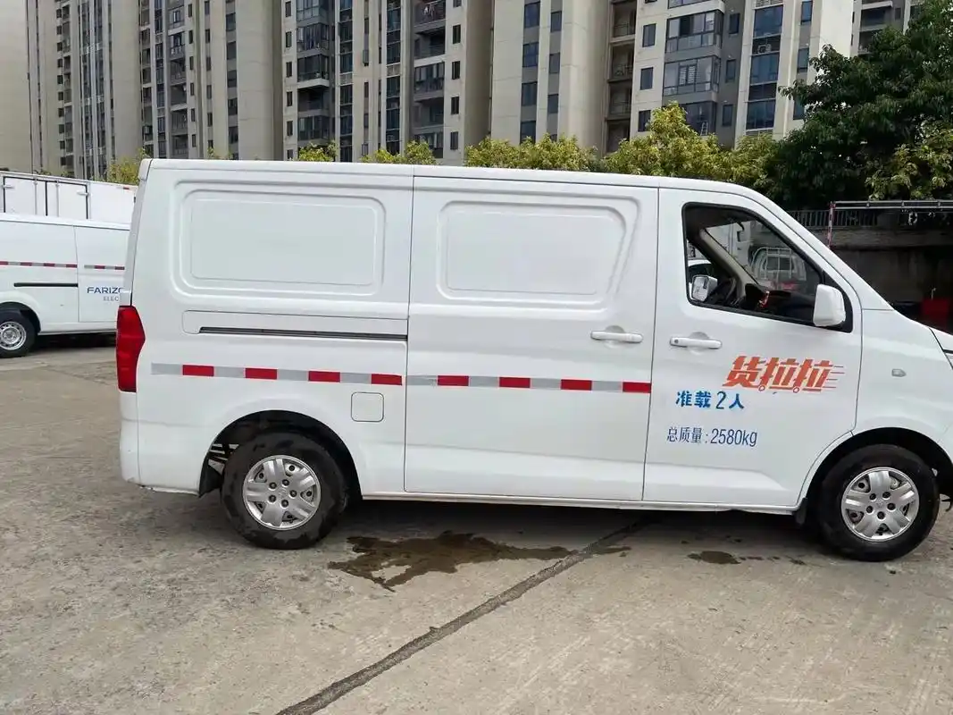 看看之前的图片,好久不见#新能源面包车 #货拉拉 #同城配送 - 抖音