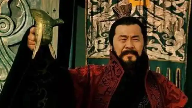 曹操处死吕布后,为何不敢霸占貂蝉?