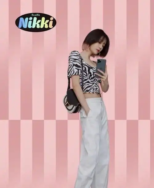 好久不见的李溪芮晒照了休闲穿搭活力十足这新发色很酷哦