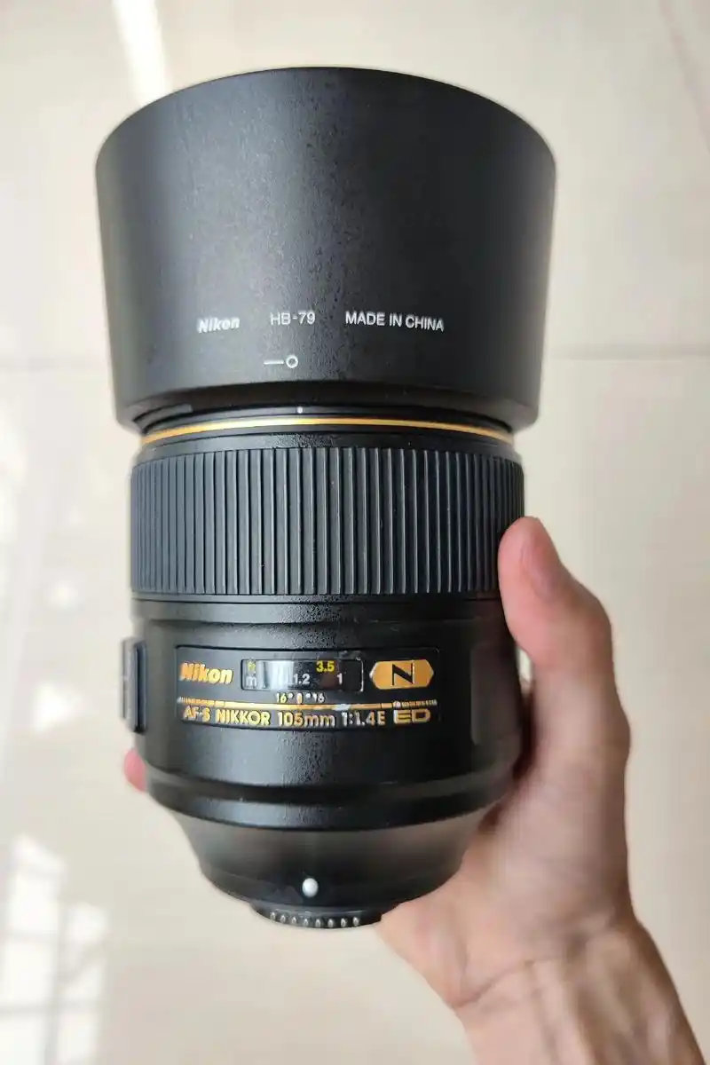 尼康105 1.4e镜头分享.这颗镜头发布于2016年 还算 - 抖音
