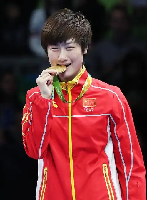 当地时间2016年8月10日,@丁宁获得里约奥运会女单金牌,成为乒乓球历史