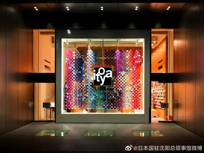 日本时尚与设计银座的橱窗都是艺术品