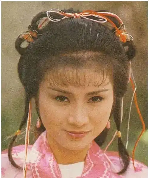 57岁周秀兰婚姻坎坷,丈夫多次出轨终离婚,如今开始学佛_网易订阅