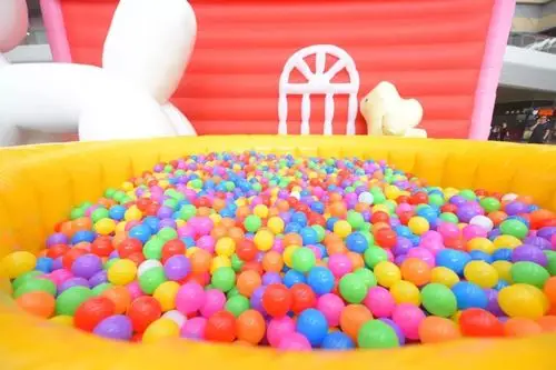 气球艺术展一秒带你走进气球海洋与童话王国