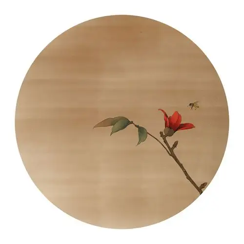 圆形工笔画木棉花和蜜蜂