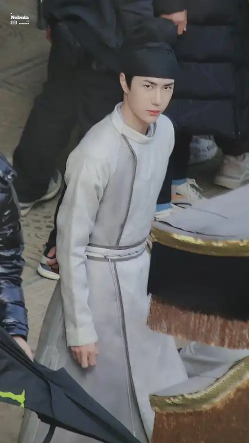 王一博风起洛阳新海报cut 风起云涌,迷局变换……__财经头条