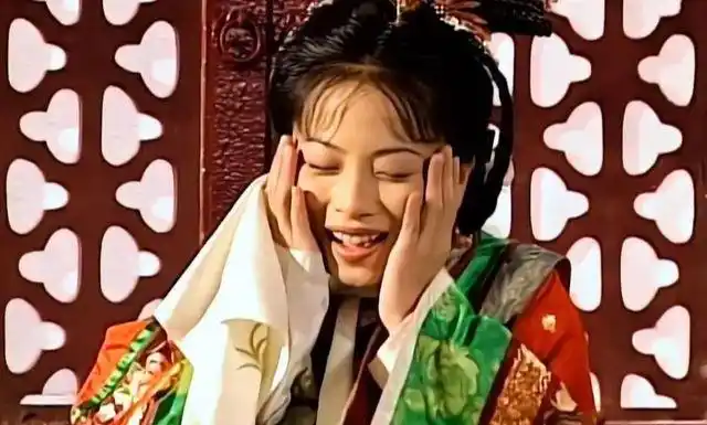 刘玉翠衣着朴素跳广场舞,退休后定居广州,55岁未婚无子女