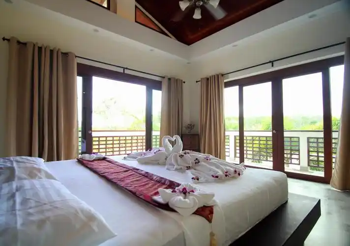 双卧室豪华泳池别墅 (2 bedroom deluxe pool villa)